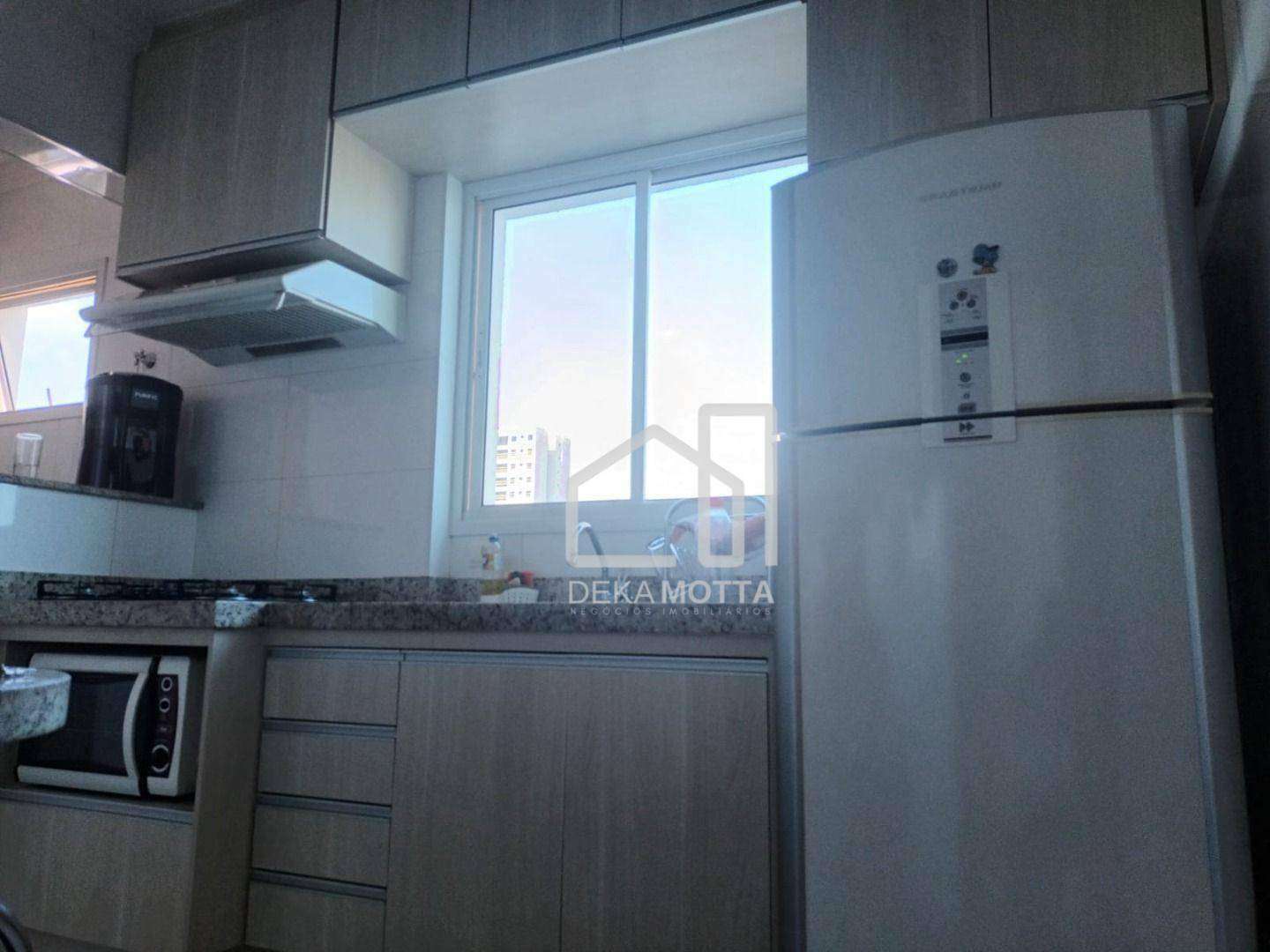 Apartamento à venda com 3 quartos, 86m² - Foto 9