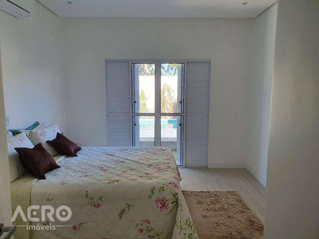 Casa de Condomínio à venda com 3 quartos, 210m² - Foto 29