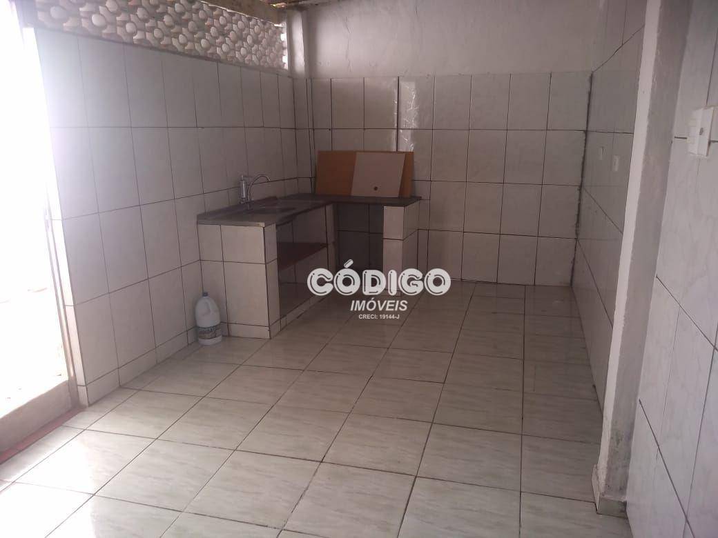 Casa para alugar com 1 quarto, 40m² - Foto 6