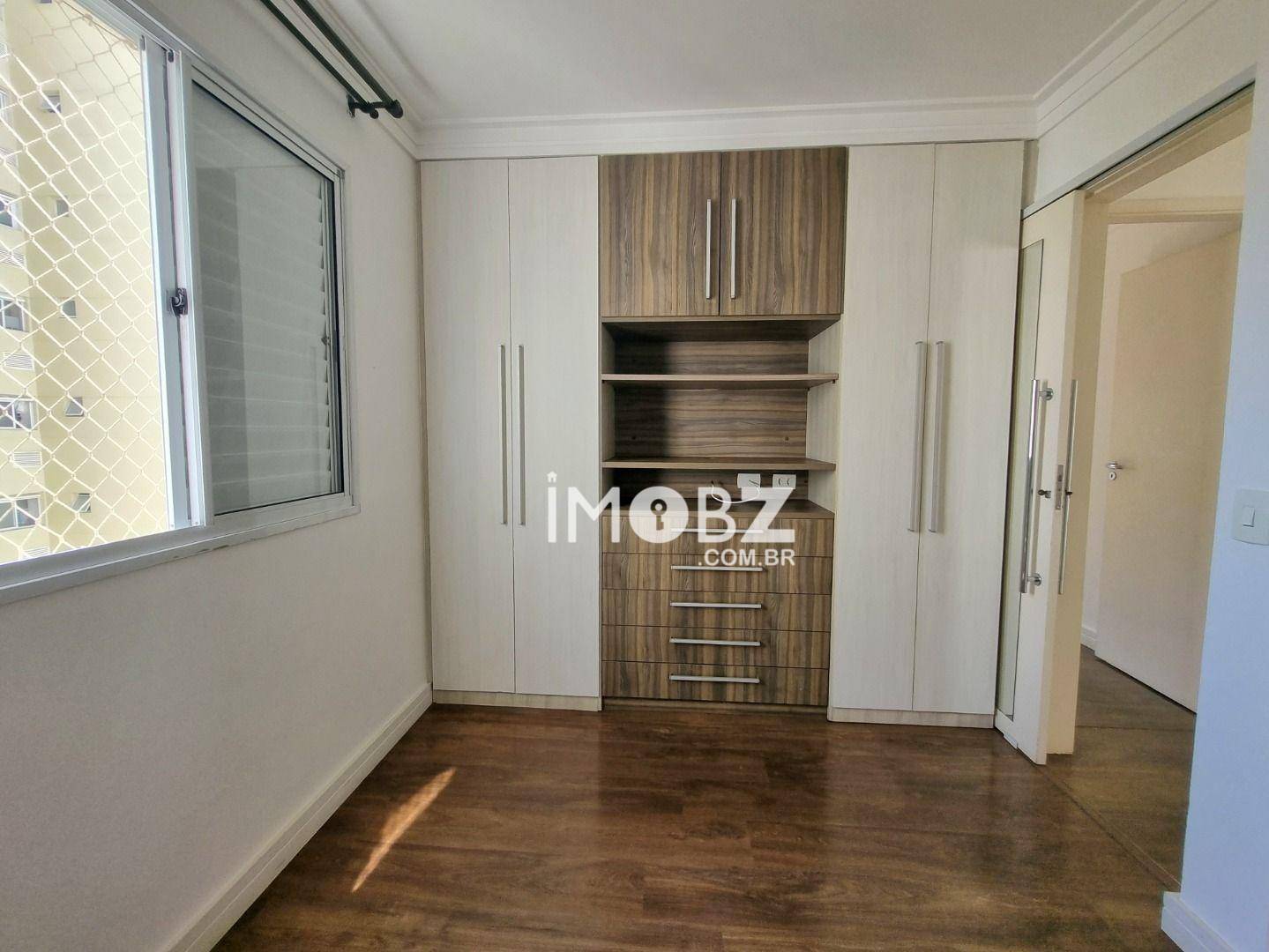 Apartamento à venda com 2 quartos, 68m² - Foto 33