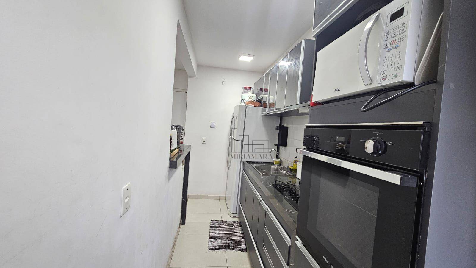 Apartamento à venda com 2 quartos, 51m² - Foto 4