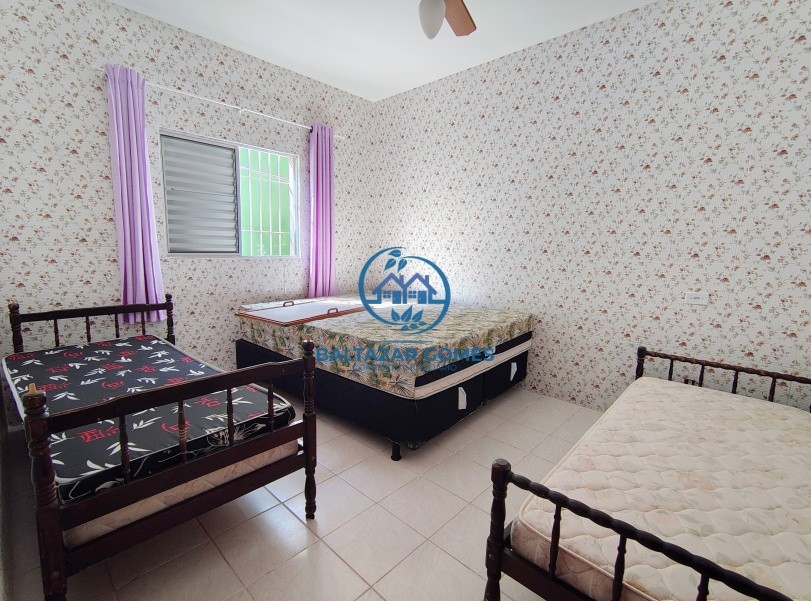 Casa à venda com 3 quartos, 300m² - Foto 7
