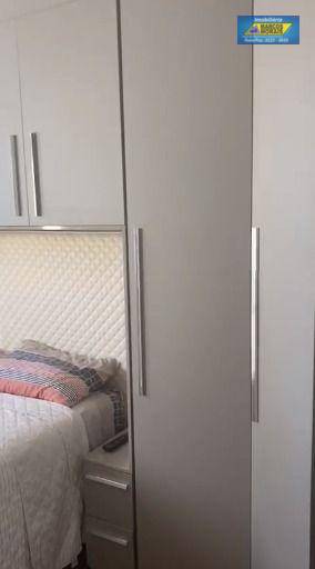 Apartamento à venda com 2 quartos, 64m² - Foto 18