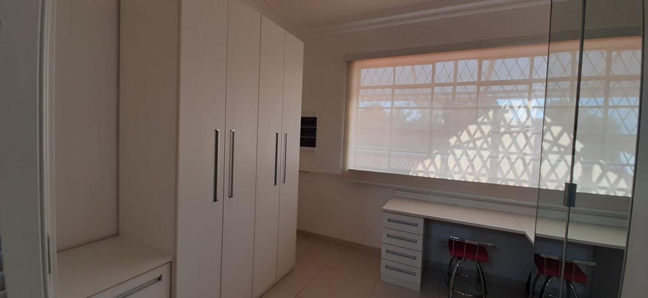 Sobrado à venda com 4 quartos, 400m² - Foto 14