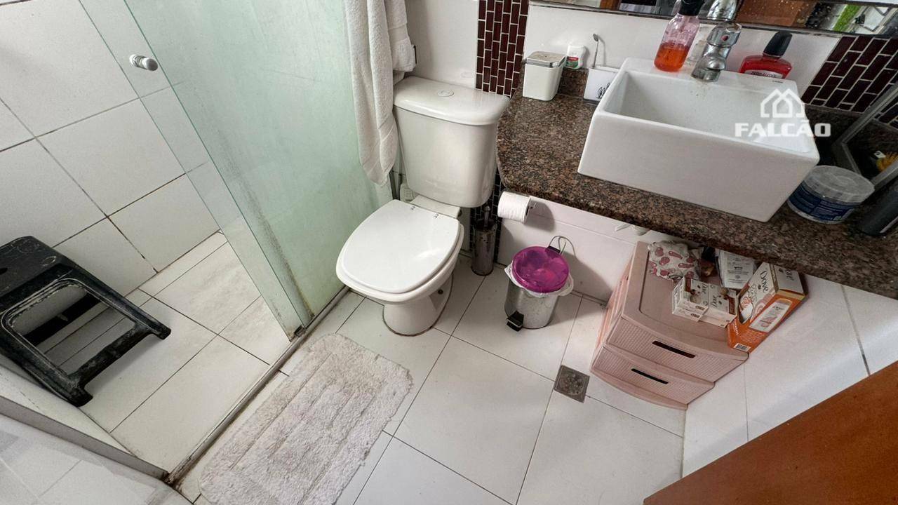 Sobrado à venda com 3 quartos, 230m² - Foto 8