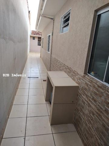 Casa à venda com 2 quartos, 103m² - Foto 11