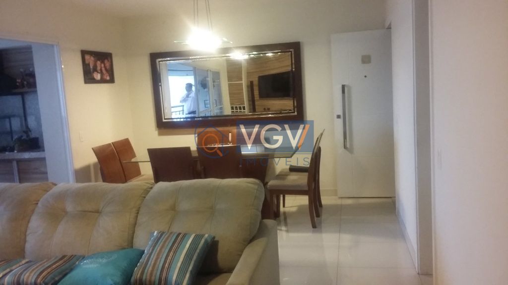 Apartamento à venda com 3 quartos, 110m² - Foto 2