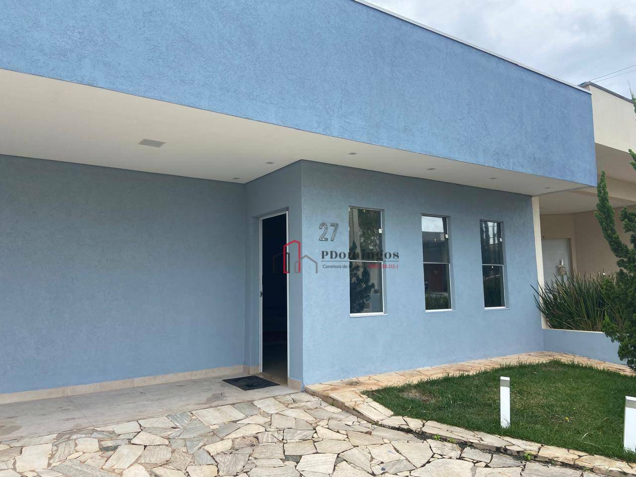 Casa de Condomínio para alugar com 3 quartos, 135m² - Foto 1