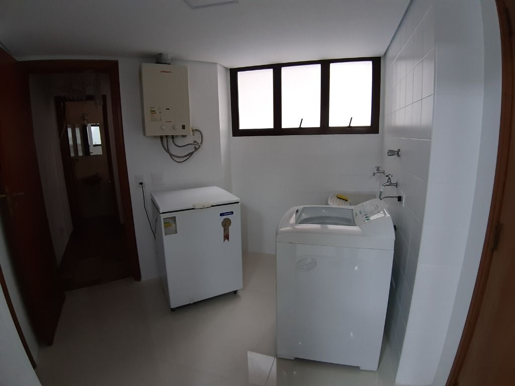 Apartamento à venda com 3 quartos, 160m² - Foto 23