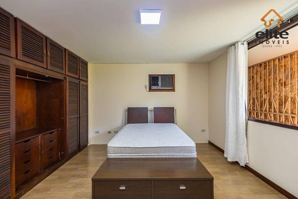 Casa à venda e aluguel com 4 quartos, 352m² - Foto 40
