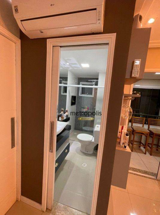 Apartamento à venda com 2 quartos, 68m² - Foto 11