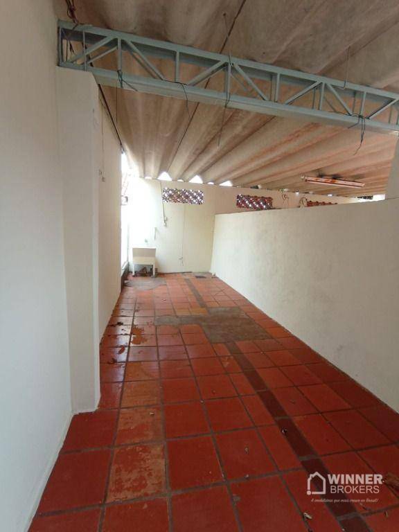 Casa para alugar com 3 quartos, 100m² - Foto 3