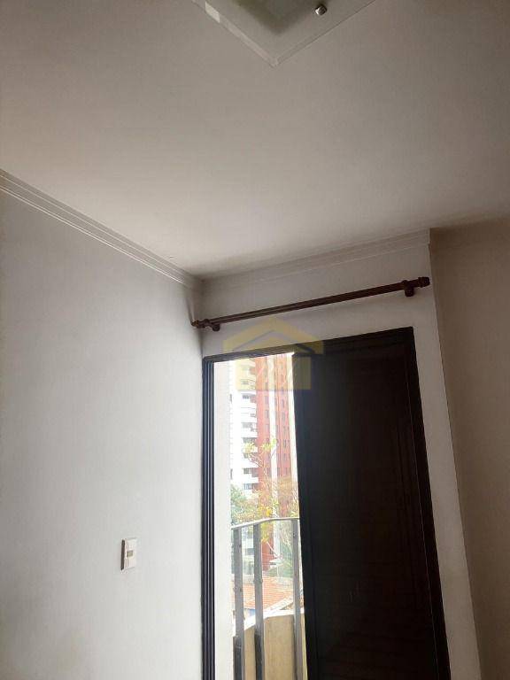 Apartamento à venda com 3 quartos, 93m² - Foto 15