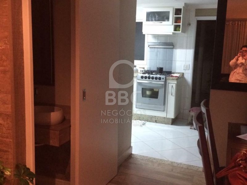 Sobrado à venda com 3 quartos, 238m² - Foto 3