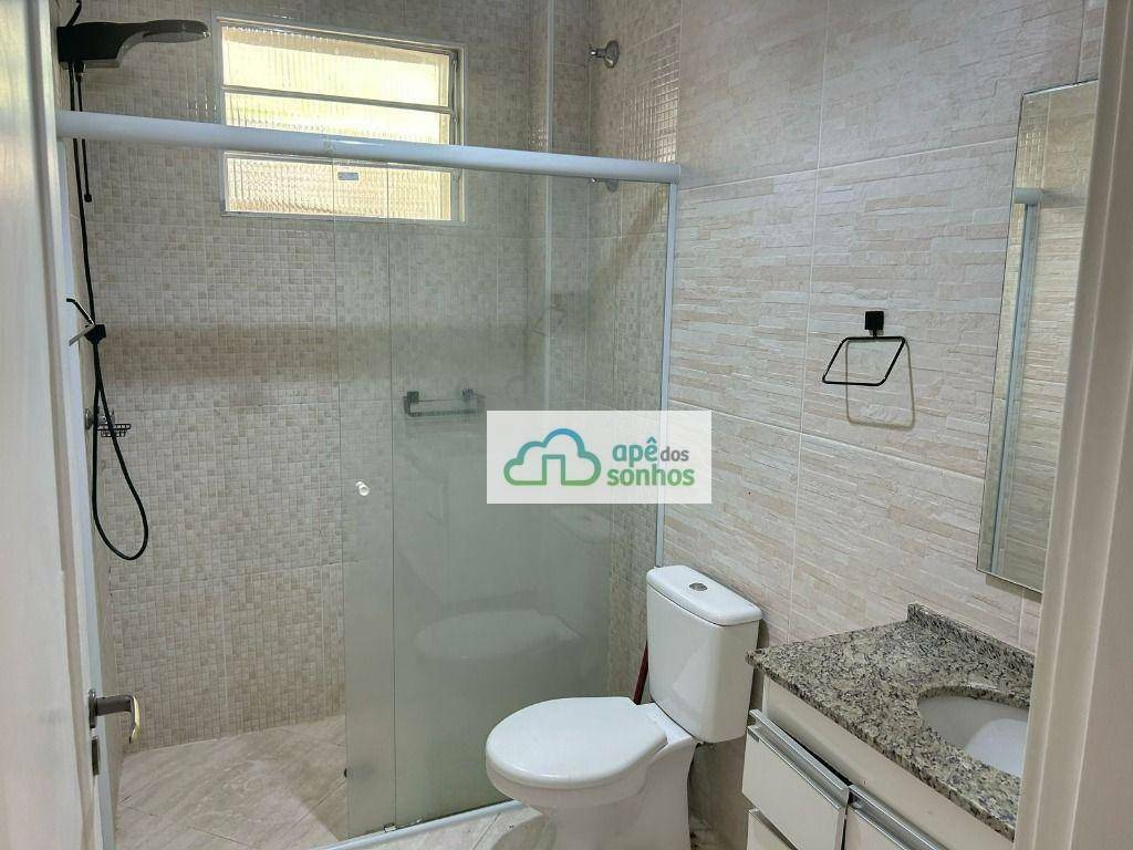 Apartamento para alugar com 2 quartos, 65m² - Foto 22