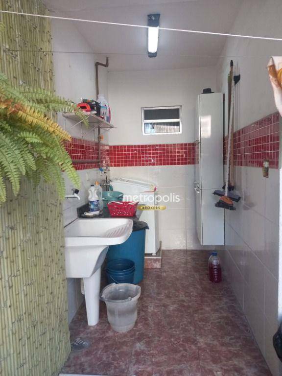 Sobrado à venda com 3 quartos, 282m² - Foto 11