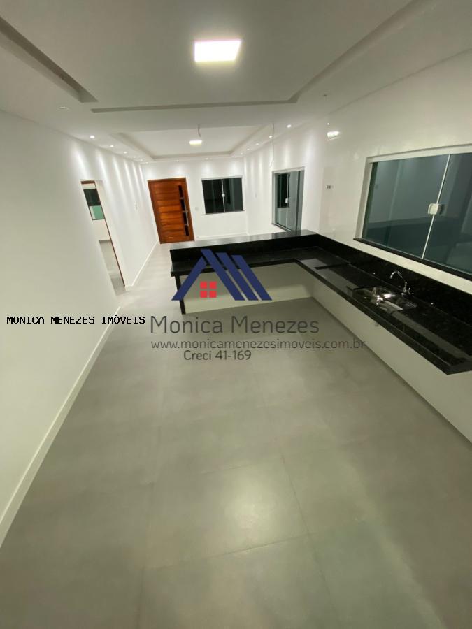 Casa à venda com 3 quartos, 120m² - Foto 4