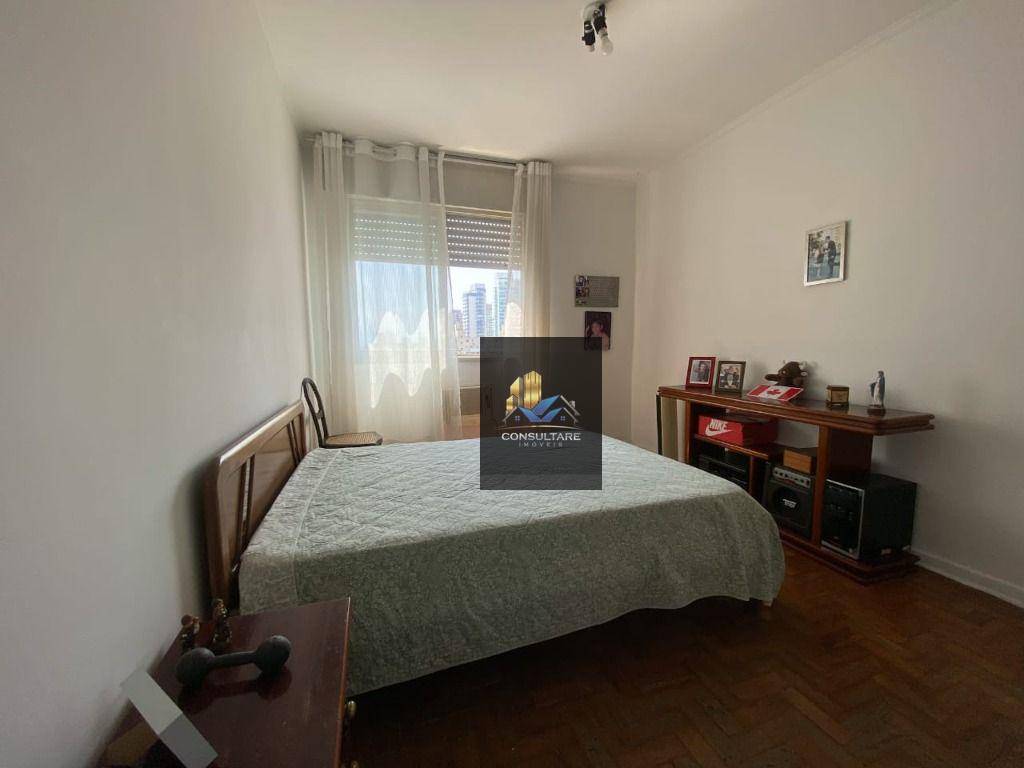 Apartamento à venda com 3 quartos, 212m² - Foto 17