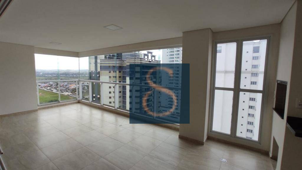 Apartamento à venda e aluguel com 3 quartos, 160m² - Foto 2