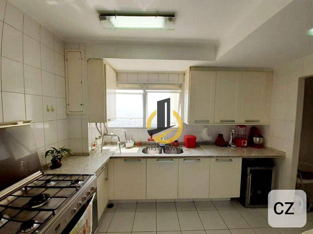 Apartamento à venda com 3 quartos, 202m² - Foto 17