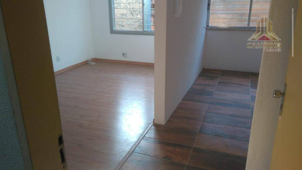 Apartamento à venda com 2 quartos, 61m² - Foto 2