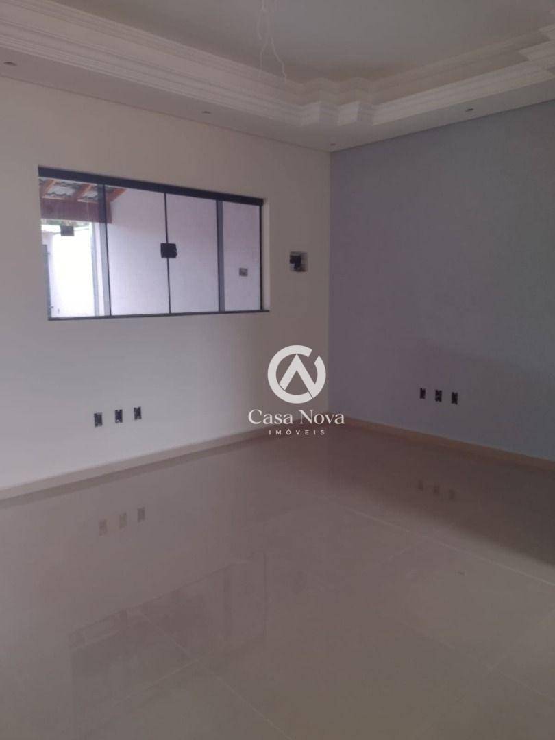 Casa à venda com 3 quartos, 200m² - Foto 19