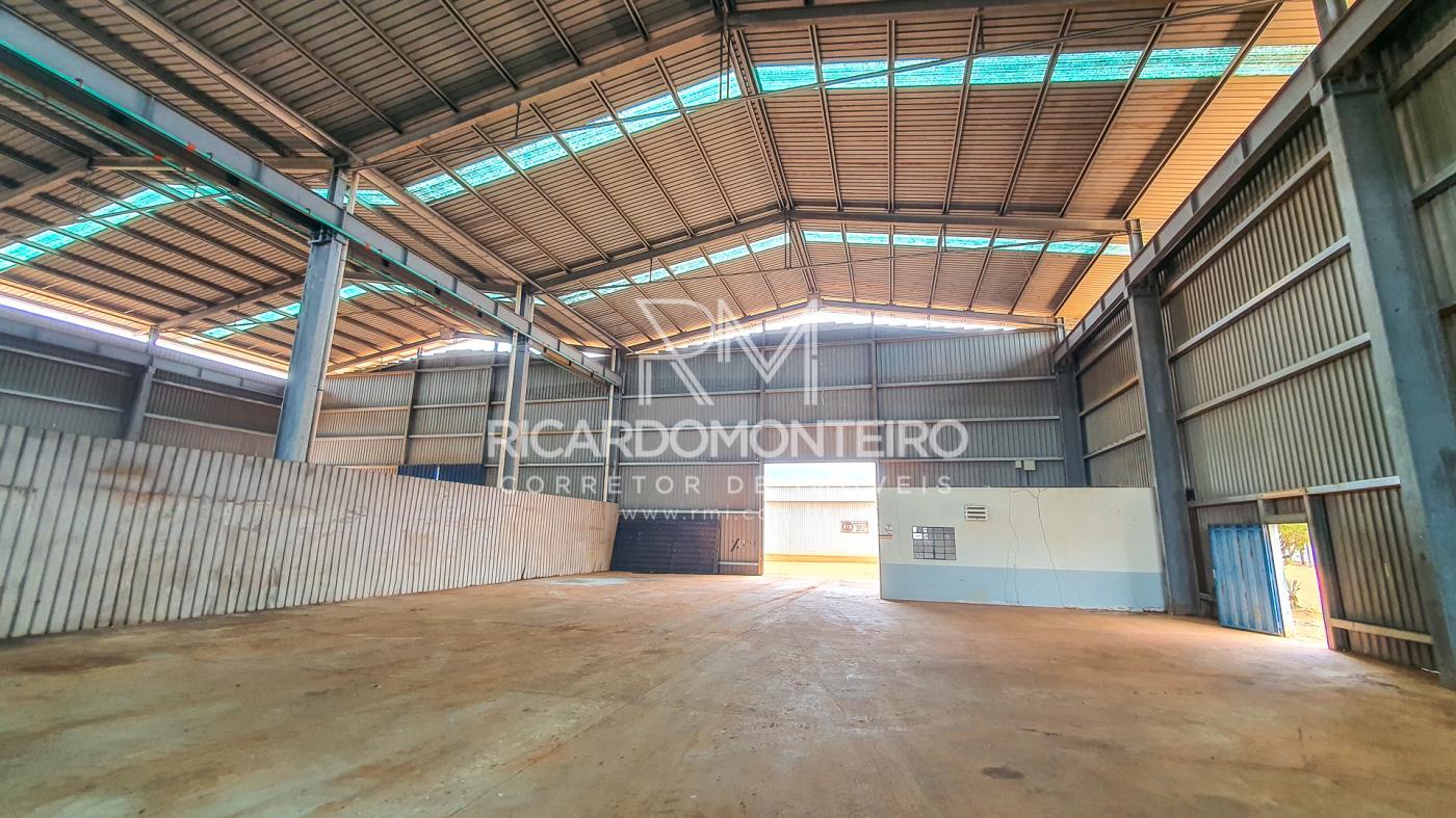 Depósito-Galpão-Armazém para alugar, 10000m² - Foto 1