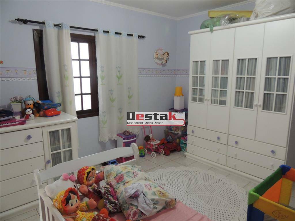 Sobrado à venda com 3 quartos, 300m² - Foto 21