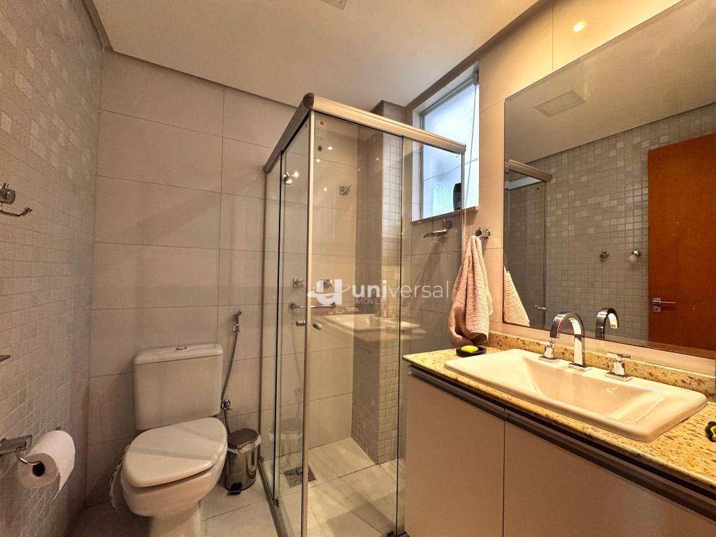 Apartamento à venda com 4 quartos, 208m² - Foto 20
