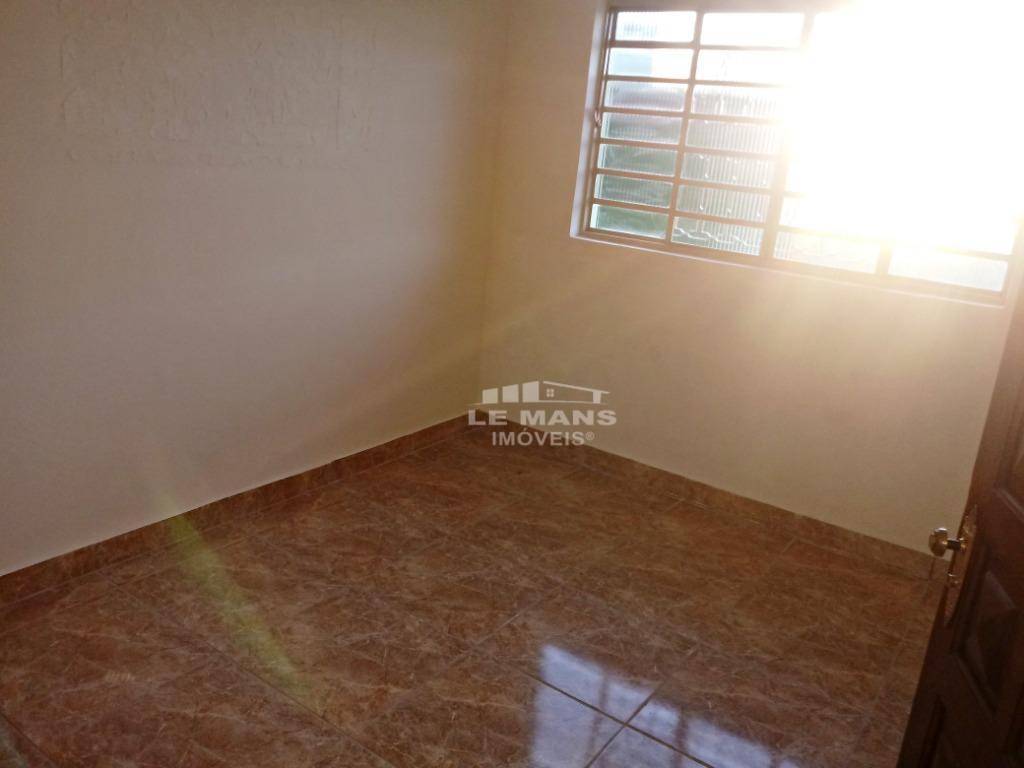 Casa à venda com 2 quartos, 92m² - Foto 6