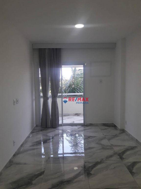 Apartamento à venda com 2 quartos, 75m² - Foto 8