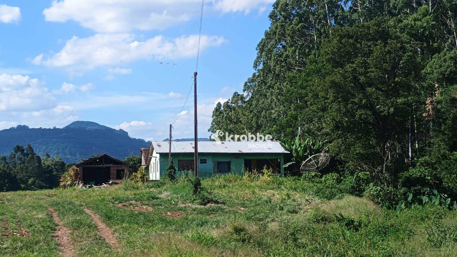 Chácara à venda com 2 quartos, 130m² - Foto 8