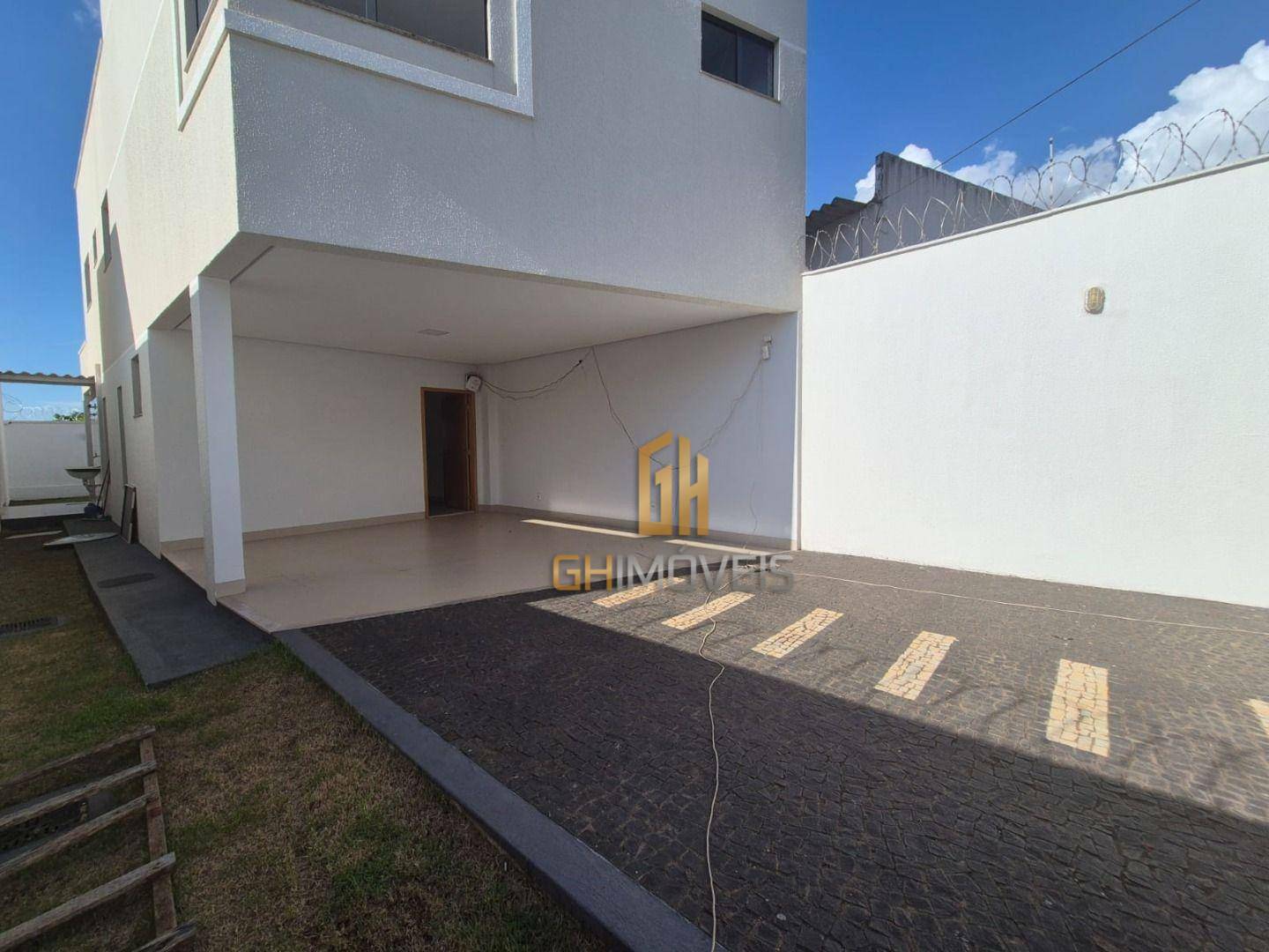 Sobrado à venda com 3 quartos, 145m² - Foto 1