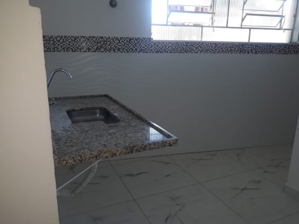 Apartamento para alugar com 2 quartos, 40m² - Foto 7