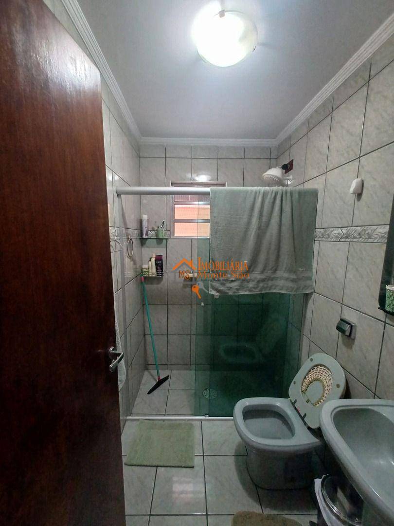 Sobrado à venda e aluguel com 3 quartos, 230m² - Foto 24