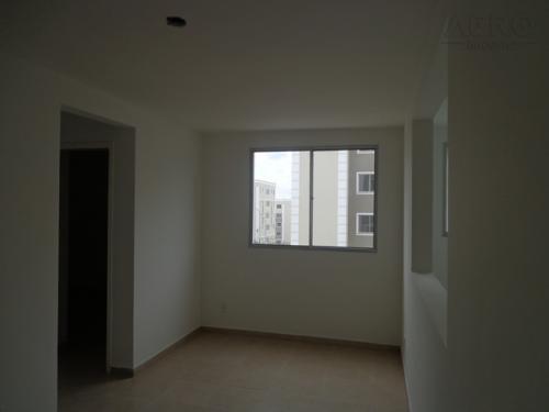 Apartamento à venda com 2 quartos, 46m² - Foto 2