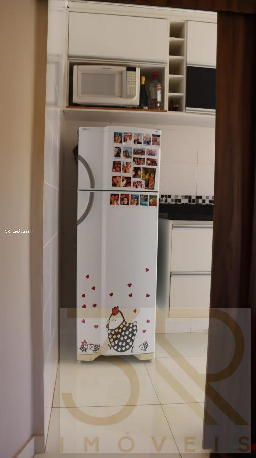 Apartamento à venda com 2 quartos, 57m² - Foto 18