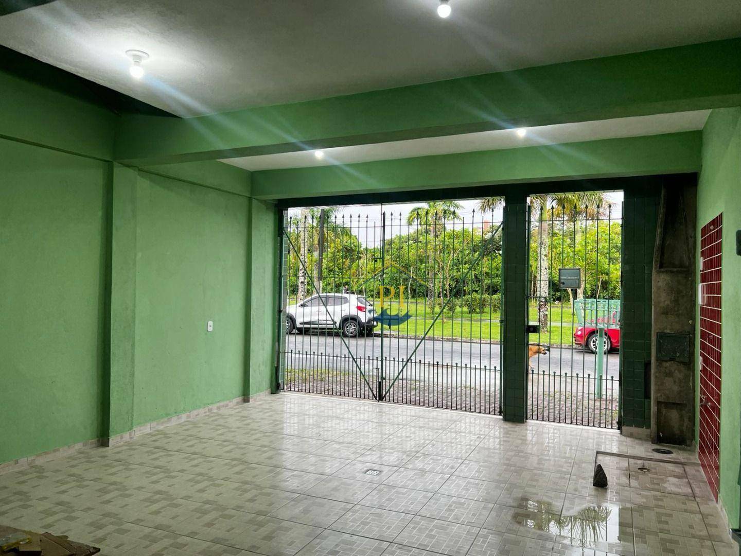 Sobrado para alugar com 3 quartos, 100m² - Foto 1