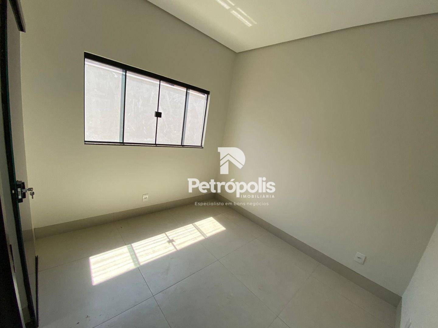 Casa à venda com 3 quartos, 98m² - Foto 12