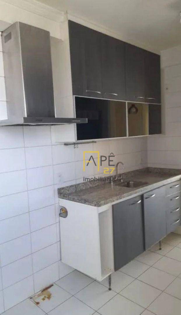 Apartamento para alugar com 3 quartos, 86m² - Foto 8