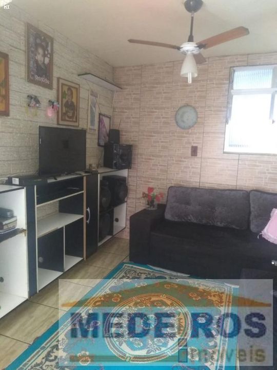 Casa à venda com 3 quartos, 160m² - Foto 1