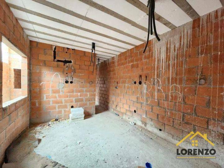 Sobrado à venda com 3 quartos, 120m² - Foto 2