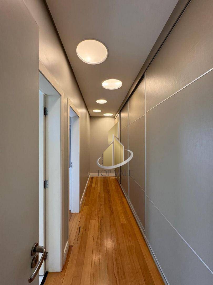 Sobrado à venda com 4 quartos, 363m² - Foto 10