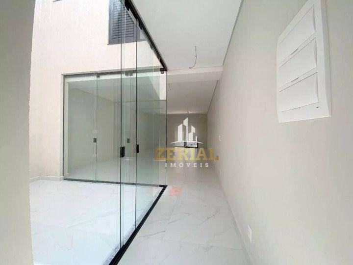 Sobrado à venda com 3 quartos, 220m² - Foto 4