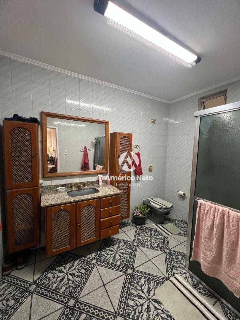 Sobrado à venda com 3 quartos, 280m² - Foto 22