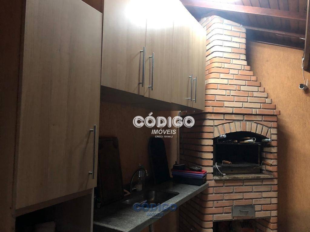 Sobrado à venda com 3 quartos, 200M2 - Foto 7