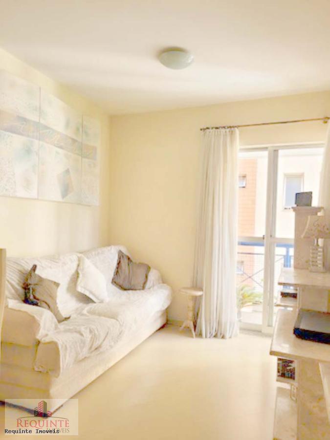 Apartamento à venda com 2 quartos, 51m² - Foto 12