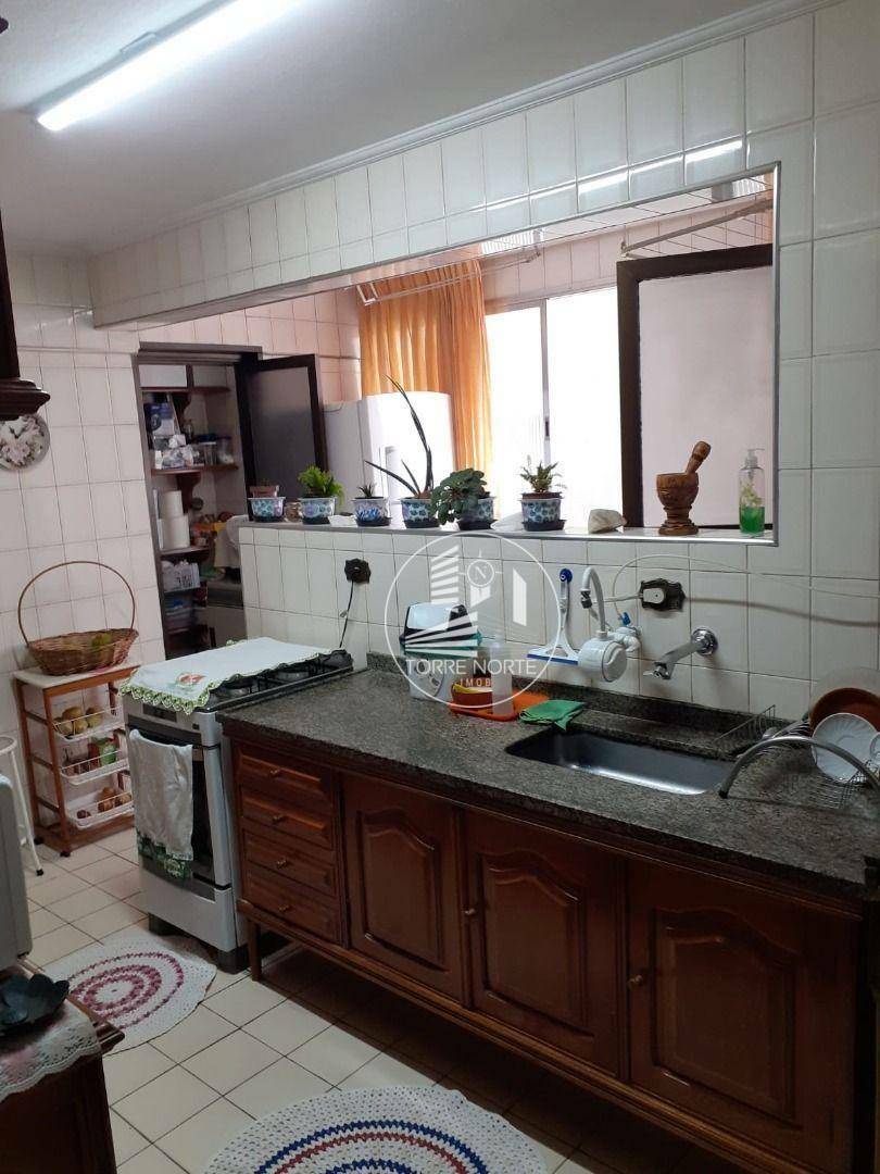 Apartamento à venda com 2 quartos, 86m² - Foto 13