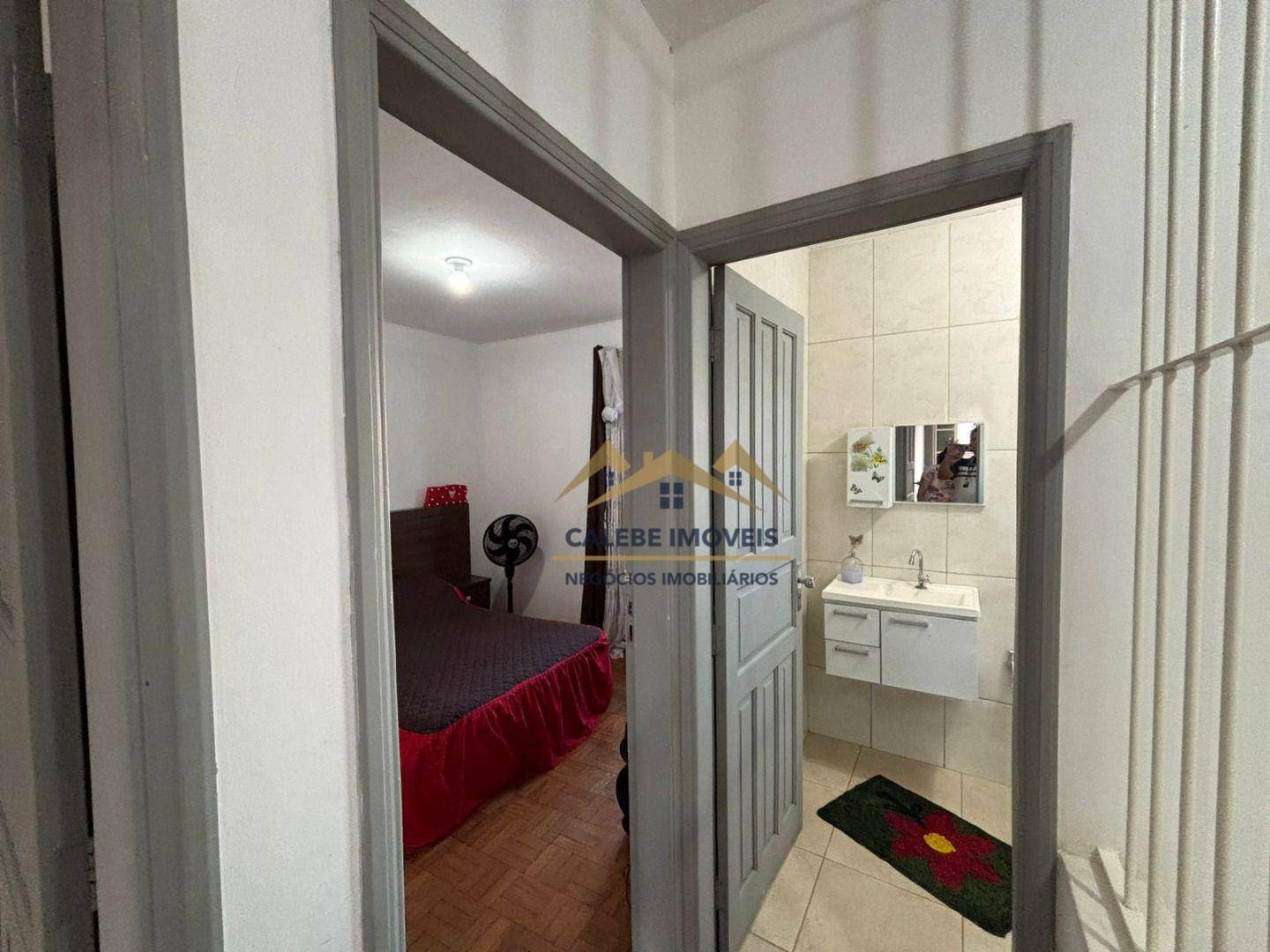 Casa à venda com 4 quartos, 107m² - Foto 13