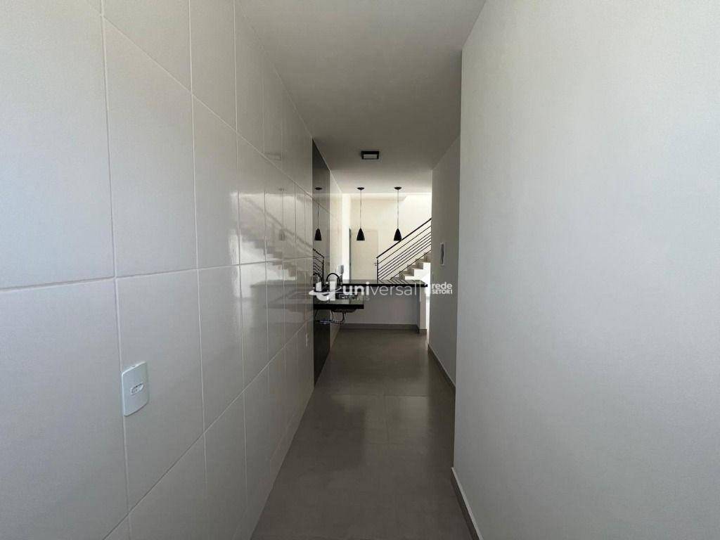 Cobertura à venda com 3 quartos, 108m² - Foto 4